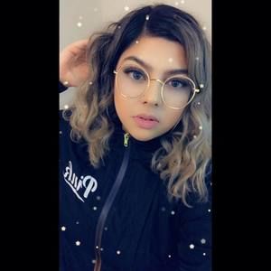 Meet your Posher, Yasiri